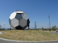 2021.07.11 The giant “cardboard” soccer ball by the “Saint Petersburg” stadium, embrace the immensity. 🤗