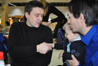 Vladimir meets Ratmir, the son of Stanislav.