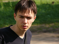 2005-05-28. Доехавший до Суздаля, но несколько уставший велосипедист.