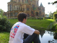 2005-08-06. Под впечатлением от Петергофа.