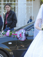 2009-09-19. Засмотрелся на невесту.