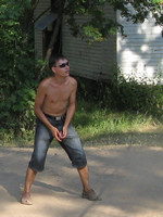 2010-07-16. В ожидании волейбольной подачи.