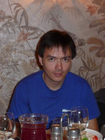 2012-06-02. За столом празднования 15-летия выпуска из школы.