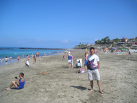 2016-05-26. На белопесчаном пляже Playa del Duque острова Тенерифе.
