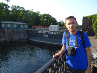 2021-07-11. У входа (вплыва 😊) в Петровский док (1752) в полроста.