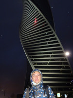 2021-11-14. 1-й раз в Moscow City и не в очень удачную погоду, но зато с небоскрёбом «Эволюция» (очевидно, что в виде спирали ДНК).