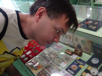 2022-06-05. I saw a physical bitcoin for the first time! 🤑