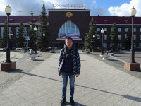 2022-10-09. In front of the Southern Railway Station of Kaliningrad (Königsberg), Russia (that is, apparently, there are other railway stations in the city).