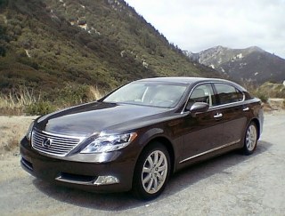 Lexus LS 600h L