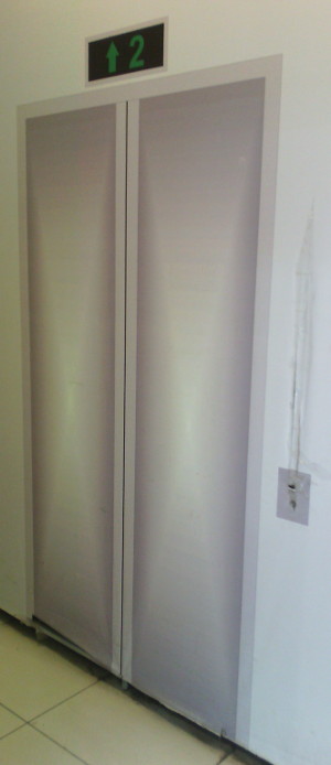 Поддельный лифт (г. Владимир)