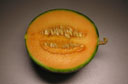 Кантелупа (cantaloupe) внутри