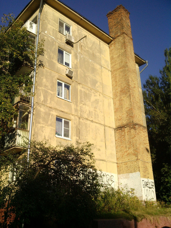 Air Conditioner Escapes Huge Stove (Moscow, Russia)