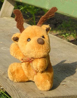 Deer or Dog? (China) Deer or Dog? (China)