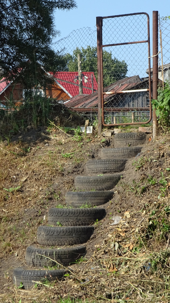 Innovative Shock-Absorbing Ladder (Stavrovo, the Sobinsky district, the Vladimir region, Russia) Innovative Shock-Absorbing Ladder (Stavrovo, the Sobinsky district, the Vladimir region, Russia)