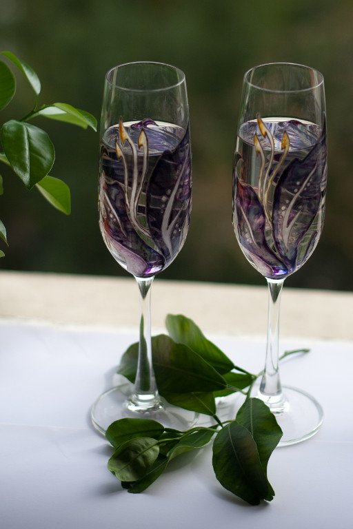 Wedding Stemware 
(glass painting, 2013)