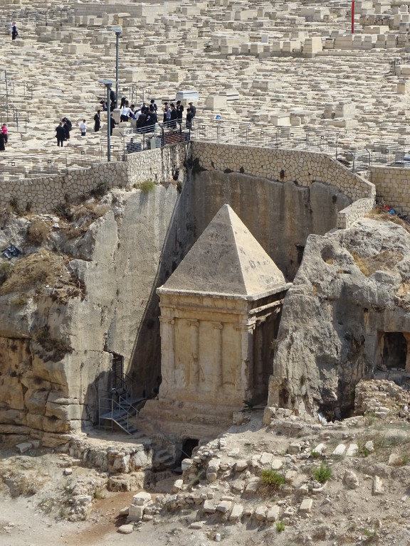 Ancient Tomb and Modern Funeral
