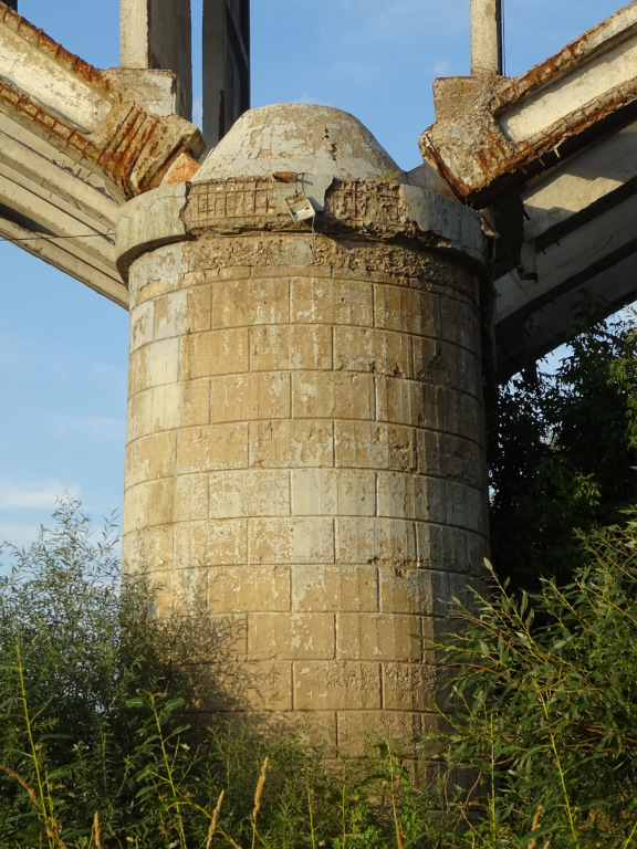 Atlas of the Klyazma Bridge