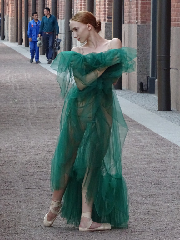 Ballerina and Gastarbeiters