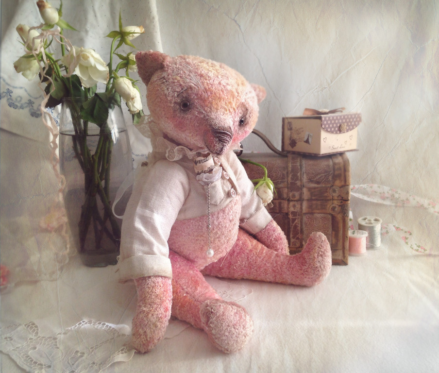 Seraph 
(toy by the “teddy” technology)