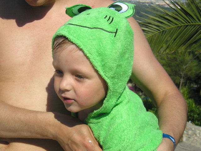 Daddy's Little Frog 
© My wife Yulia