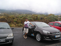 /201.60.52 Islas Canarias, Opel Astra, above the clouds.