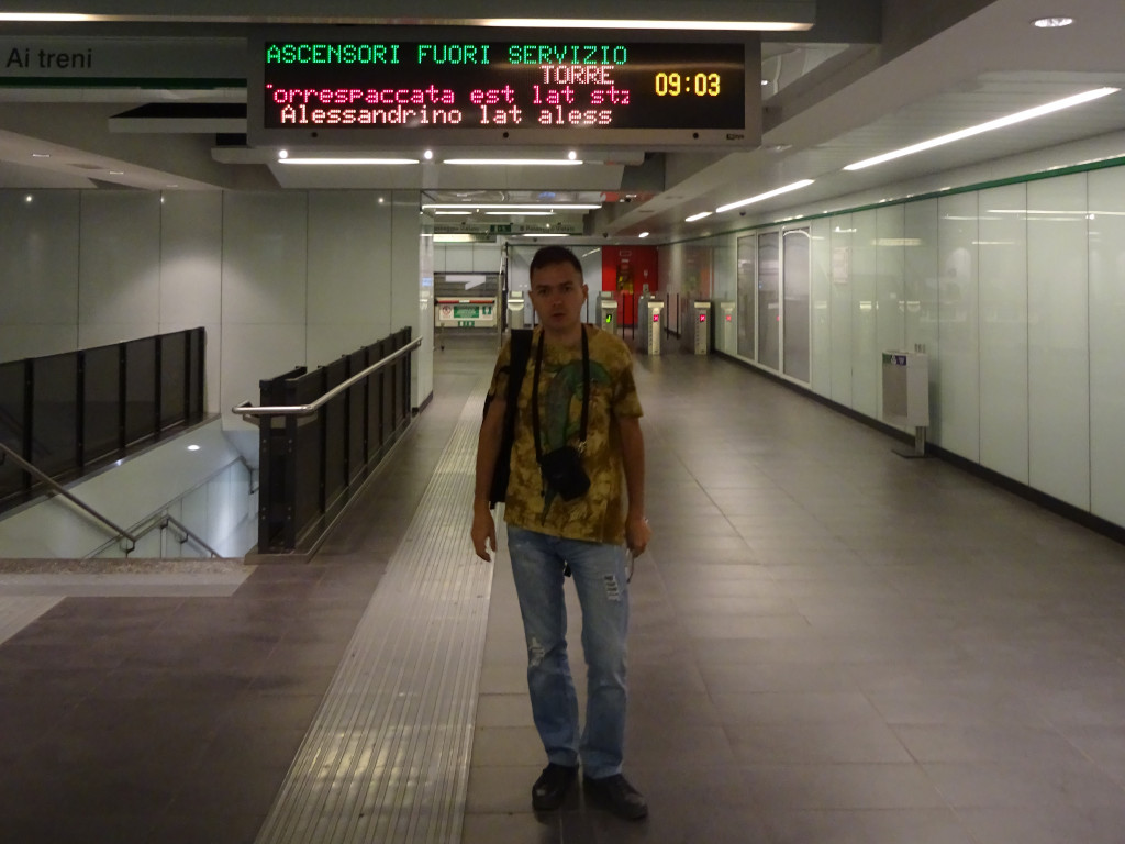2019.10.03 The first time in the metro of Rome: all inscriptions are clear… if I knew Italian. 😊