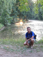 2021.07.10 На фоне заката на пруду в петербургском парке Новознаменка.