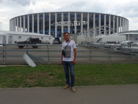 2021.08.11 На фоне красивого стадиона «Нижний Новгород», выглядящего новым даже спустя годы после ЧМ-2018.