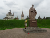 2022.06.05 In the town of Yuriev-Polsky, founded in 1152 by Prince Yury Dolgoruky (and not Polsky, as one might think), there is a monument to whom.