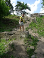 2022.06.10 I am extending a helping hand to all those who cannot climb to the observation deck of the Oksky Park (Murom, the Vladimir region, Russia) using the staircase dismantled for some reason.