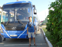 2022.07.23 With a bus of the “Chertanovo” football school, the front of which shows that it is “Hyundai”.