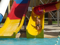 2022.08.19 I have heroically chosen not the scariest of the 3 slides of the hotel's water park. 😎