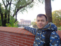 2022.10.11 Потихоньку подкрадываюсь к калининградскому Музею янтаря (круглая башня на заднем плане)…
