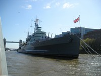 Лондон (London), речная прогулка по Темзе (the Thames). Крейсер «Аврора»… ой, простите, «Белфаст» (HMS Belfast) на вечной стоянке.