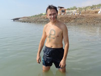 Русский рубль (₽) претендует на роль конвертируемой валюты, поэтому может прийти и в Израиль, прямо в Мёртвое море. 😊