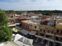 Старый город Родос (Παλιά πόλη Ρόδου), преимущественно его верх, крыши, со смотровой площадки Часовой башни (Πύργος ρολογιού).