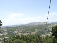 Такие пейзажи гористого Родоса (Ρόδος) портят только провода… 🫣 Но это понятные издержки цивилизации.