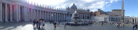 Панорама площади святого Петра (Piazza San Pietro), с одноимённым собором (Basilica Sancti Petri, 1626) на ней.