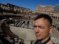 Я внутри Колизея (Colosseus), вид 9 из 12.