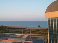 Приятно проснуться и наконец-то, после всего этого коронавирусного ада, увидеть море, рассветное и не Чёрное.