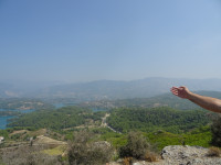 «Лучше гор могут быть только горы», поэтому вот вам ещё горизонтальный вид № 4/4 на реку Манавгат (Manavgat) и/или её водохранилища с окружающих гор.